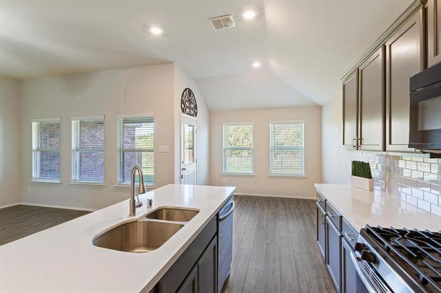 Building Photo - 1460 Acmite Ave