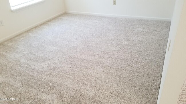 Building Photo - 126 Kristine Blvd