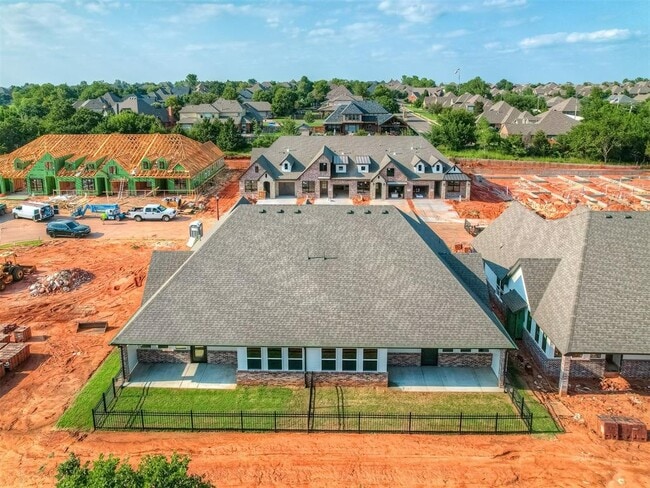 Building Photo - 924 Kyle Dr