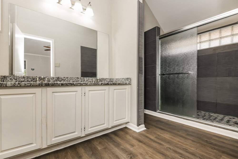 Building Photo - 1505 Gainsborough Way