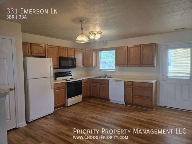 Building Photo - 331 Emerson Ln