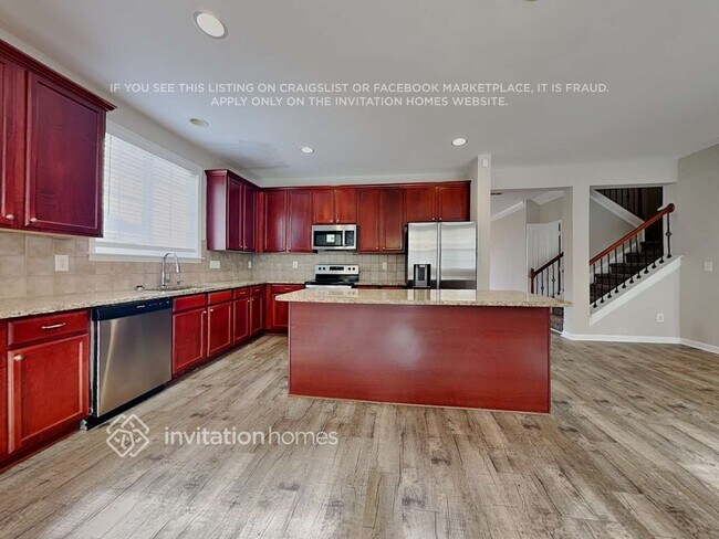 Building Photo - 716 Weathervane Dr