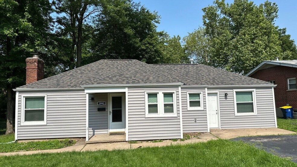 Front of house - 3943 Wright Ave