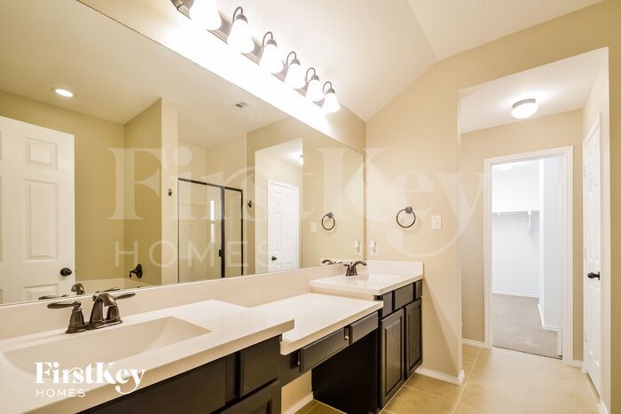 Building Photo - 1525 Zebra Finch Dr