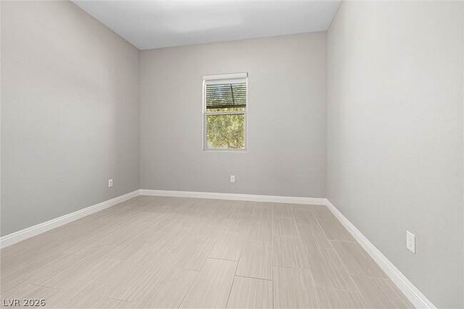 Building Photo - 9868 Heather Moore Ave