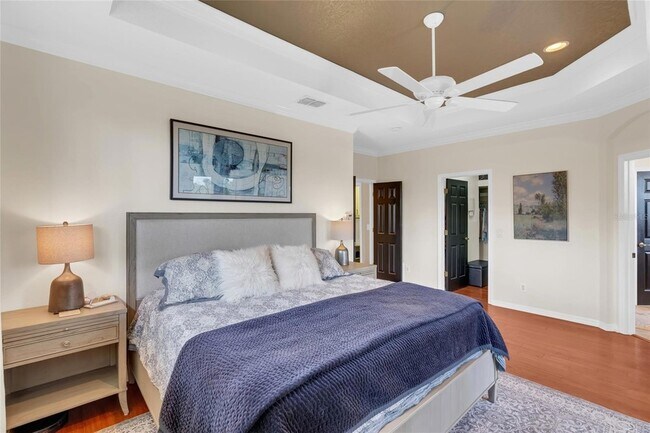 Building Photo - 8204 Villa Grande Ct