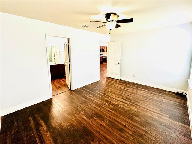 Building Photo - 2134 Shady Glen Trail