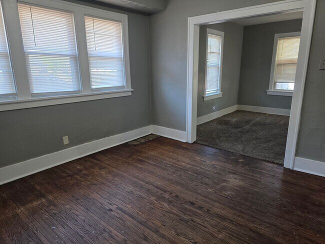 Building Photo - 2-Bedroom, 1-Bathroom Home with Basement – $1,295/Month