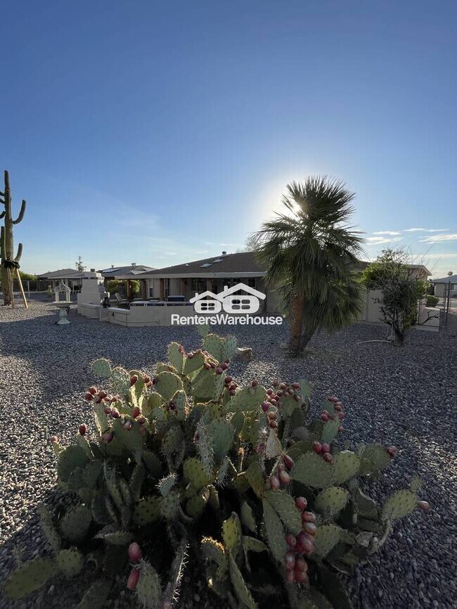 Building Photo - Your New Home, Clean and Bright 3Bd 2Ba fo...