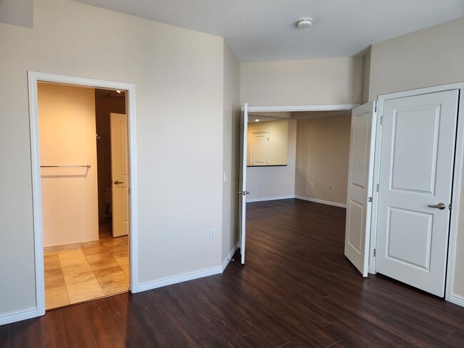 Building Photo - First Months Rent OFF ! Beautiful 1 bedroo...