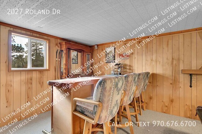 Building Photo - 2027 Roland Dr