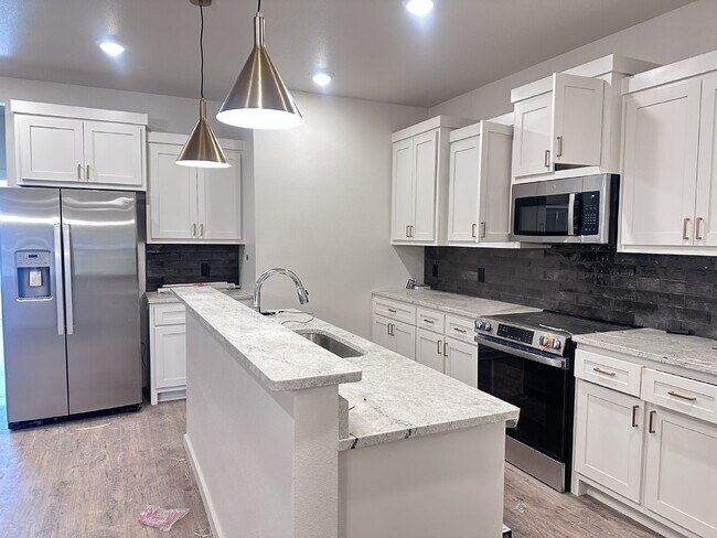 Building Photo - Charming 3-Bed, 2-Bath Home on Albany Ave – Spacious 1488 Sq Ft in Lubbock!