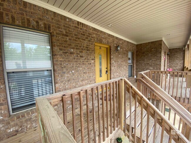 Primary Photo - 20637 Blueberry Ln