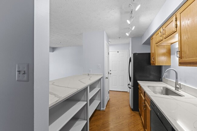 Building Photo - Coming Soon! Beautiful 2nd Floor Condo End Unit! Off of Route MD 100 & Close to MD Commuter Routes!