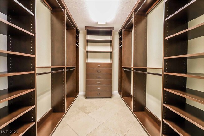 Building Photo - 7835 Salt Spray Ct