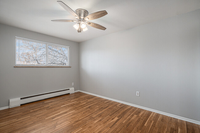 Bedroom 2 - 4502 Everett Ct