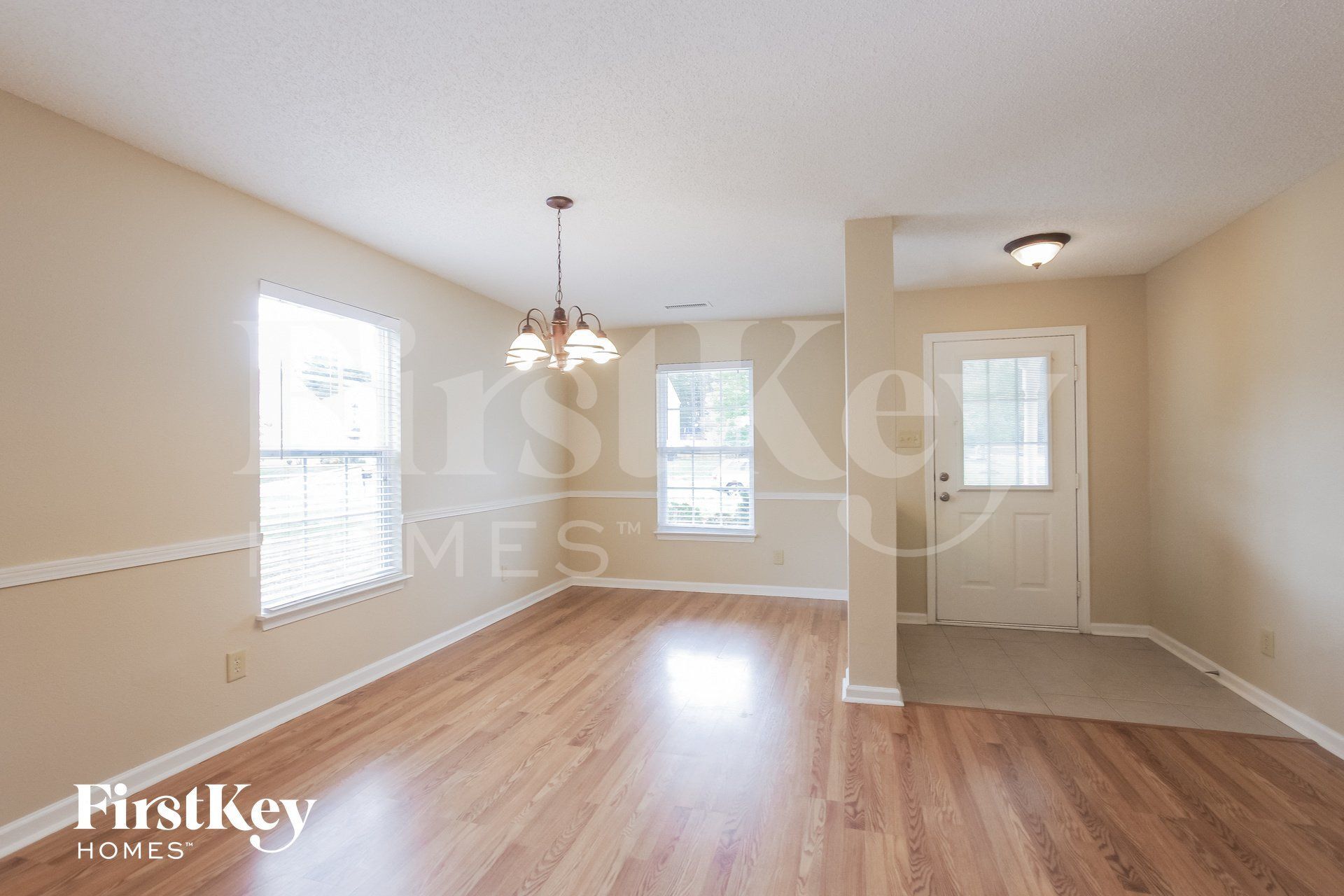 Building Photo - 14226 Hartwell Farm Dr