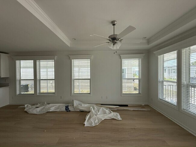 Building Photo - 3610 Vine Trl