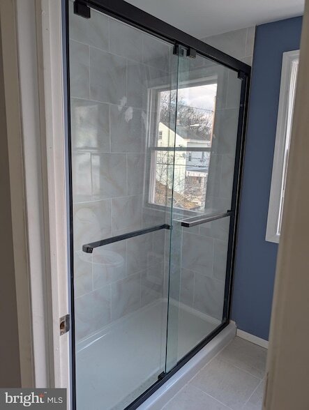 Building Photo - 246 Pierce St