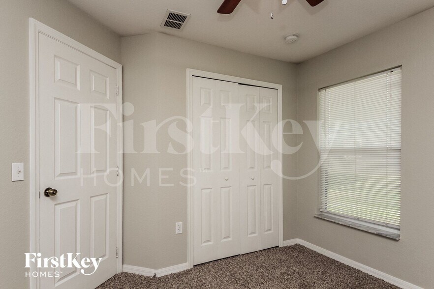 Building Photo - 209 Dogfish Ln