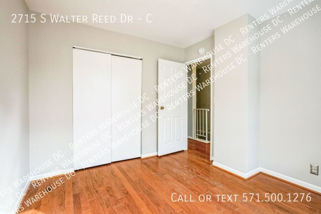 Building Photo - Cozy 2Bd/1Bth condo nestled in the vibrant...