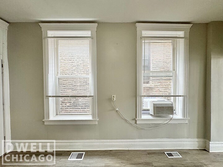 Building Photo - 2133 S Fairfield Ave