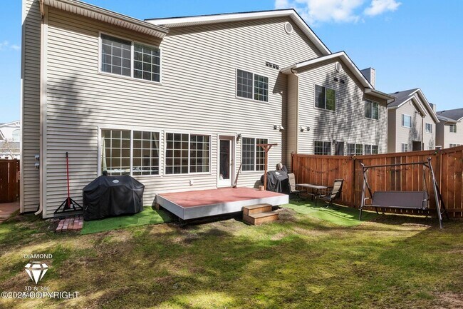 Building Photo - 11476 Discovery Park Dr