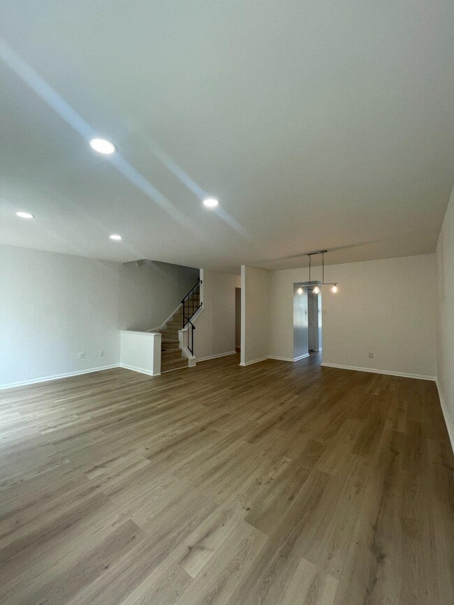 Building Photo - 4141 Pleasant Meadow Ct