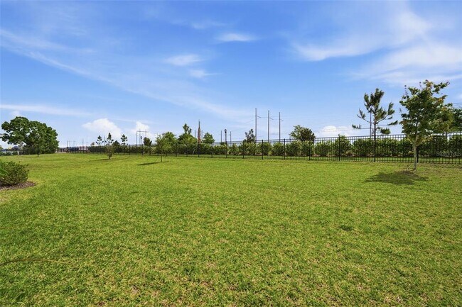 Building Photo - 6396 Roadstead Ct