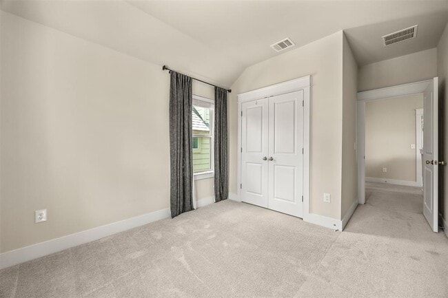 Building Photo - 13501 Metric Blvd