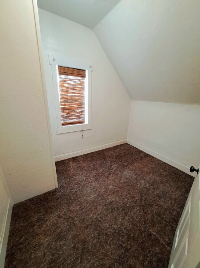 Building Photo - 105 Owsley Ln
