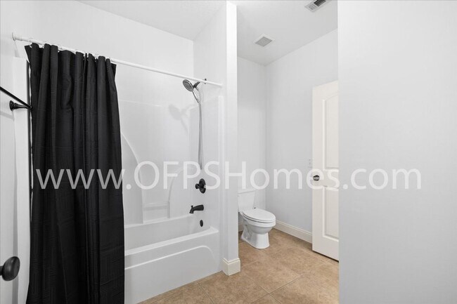 Building Photo - Home for Rent in South Crestview