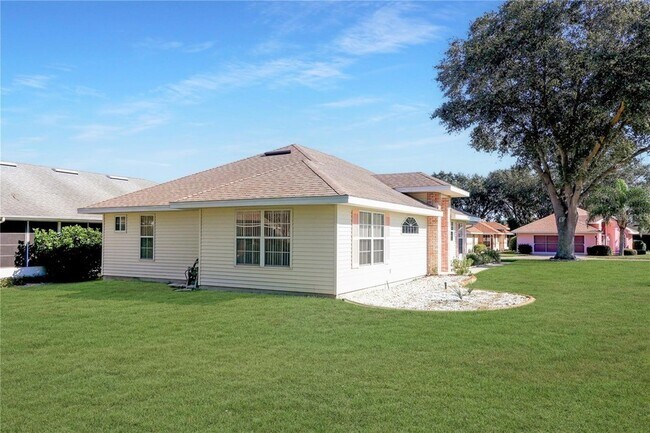 Building Photo - 21701 Queen Mary Ct