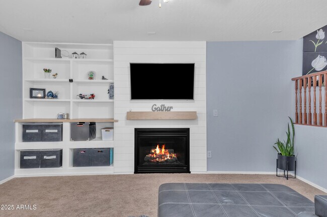 Building Photo - 16029 N 171st Dr