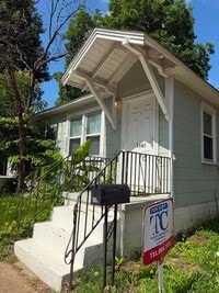 Building Photo - 00516