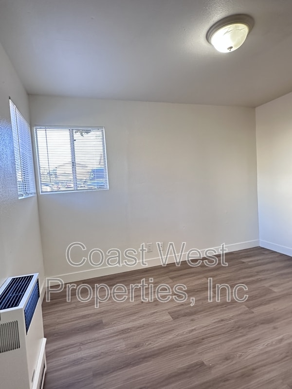 Building Photo - 3539 Roosevelt St