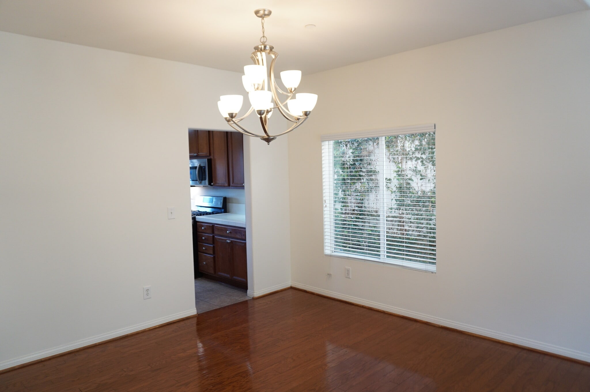 Building Photo - 11855 Birch Grove Ln
