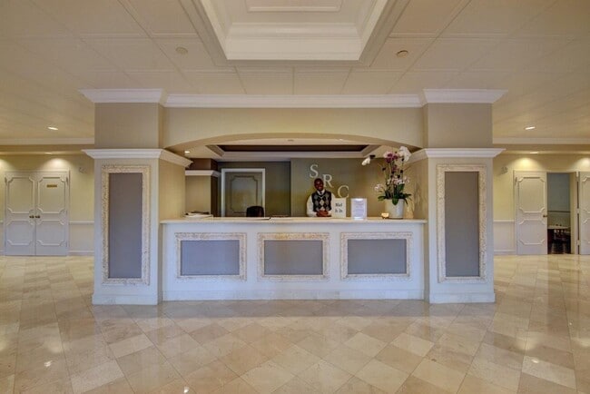 Building Photo - 4301 N Ocean Blvd