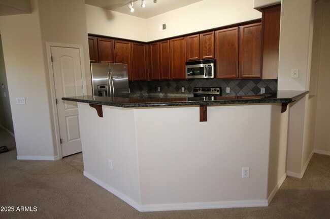 Building Photo - 11000 N 77th Pl