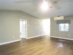 Building Photo - 376 Oak Hill Dr