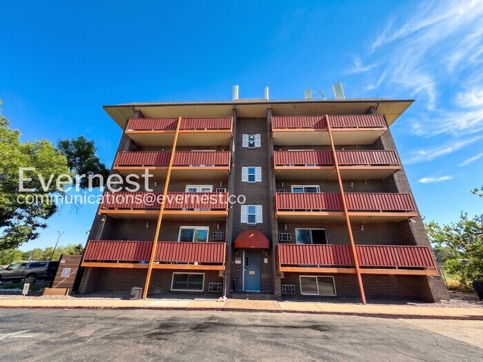 Building Photo - 3047 W 47th Ave