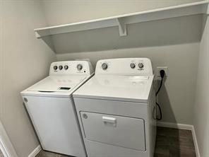 Building Photo - 8608 Whistling Duck Dr