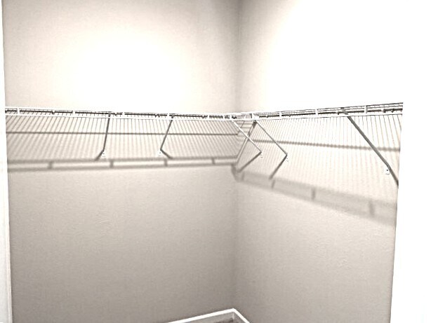 Building Photo - 200 Otero Point