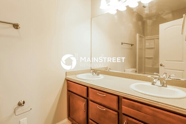 Building Photo - 3 Bedroom Pet-Friendly Home in Corryton, TN with Main Street Renewal