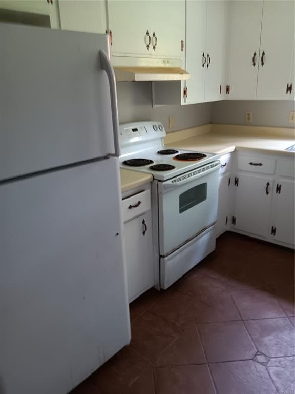 Building Photo - 3215 Fairfax Rd