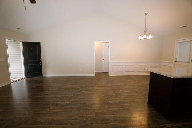 Building Photo - 2013 Belgrade-Swansboro Rd