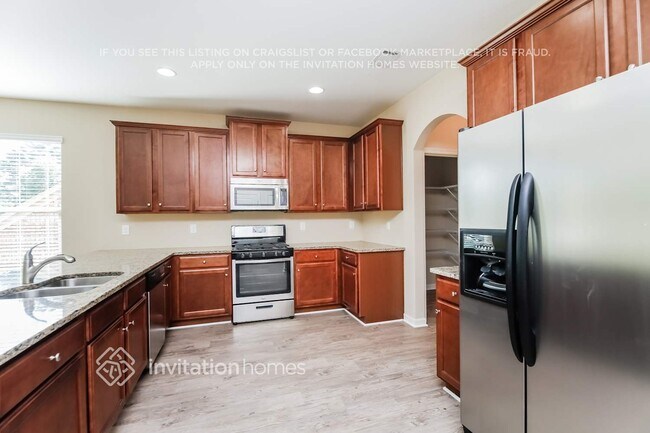 Building Photo - 199 Plantation Meadows Ct