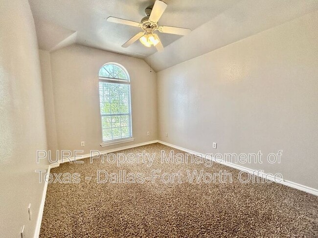 Building Photo - 4008 Cottage Park Ct
