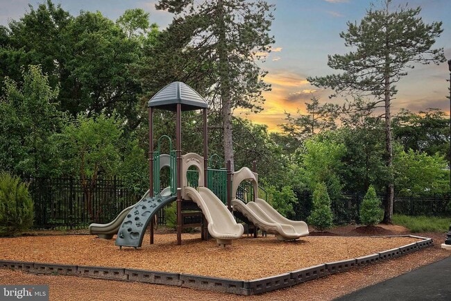 Building Photo - 2152 Glacier Rd