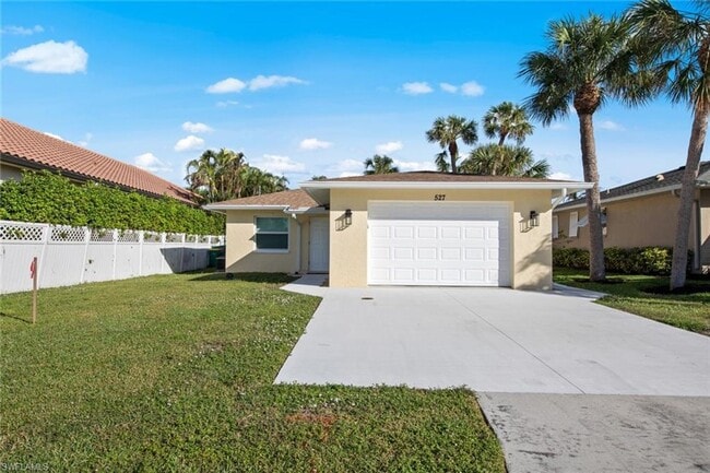Building Photo - ANNUAL RENTAL - 2 BED / 2 BATH ATTACHED GA...
